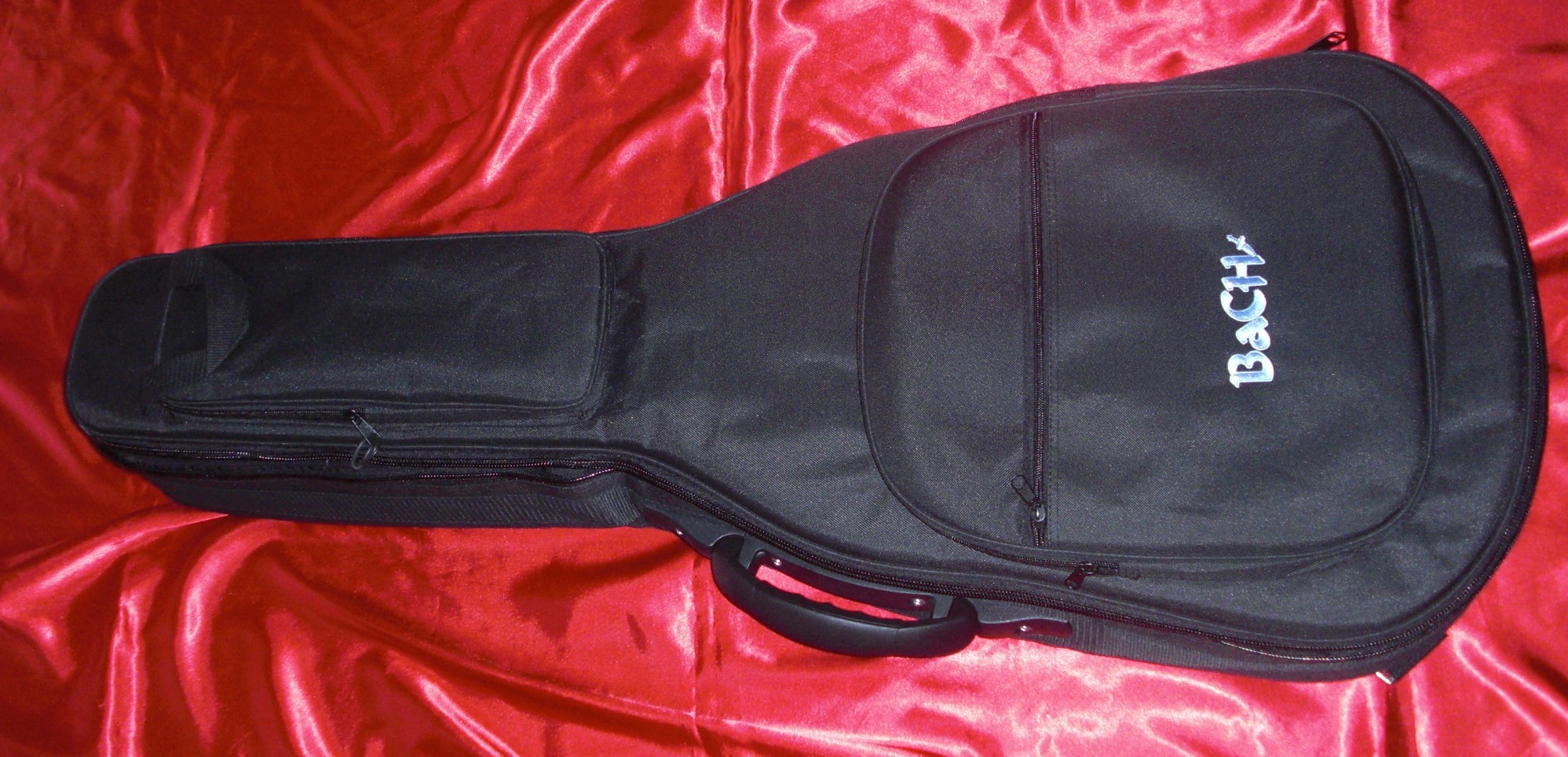 Pouzdro  na klasickou kytaru 4/4 BaCH